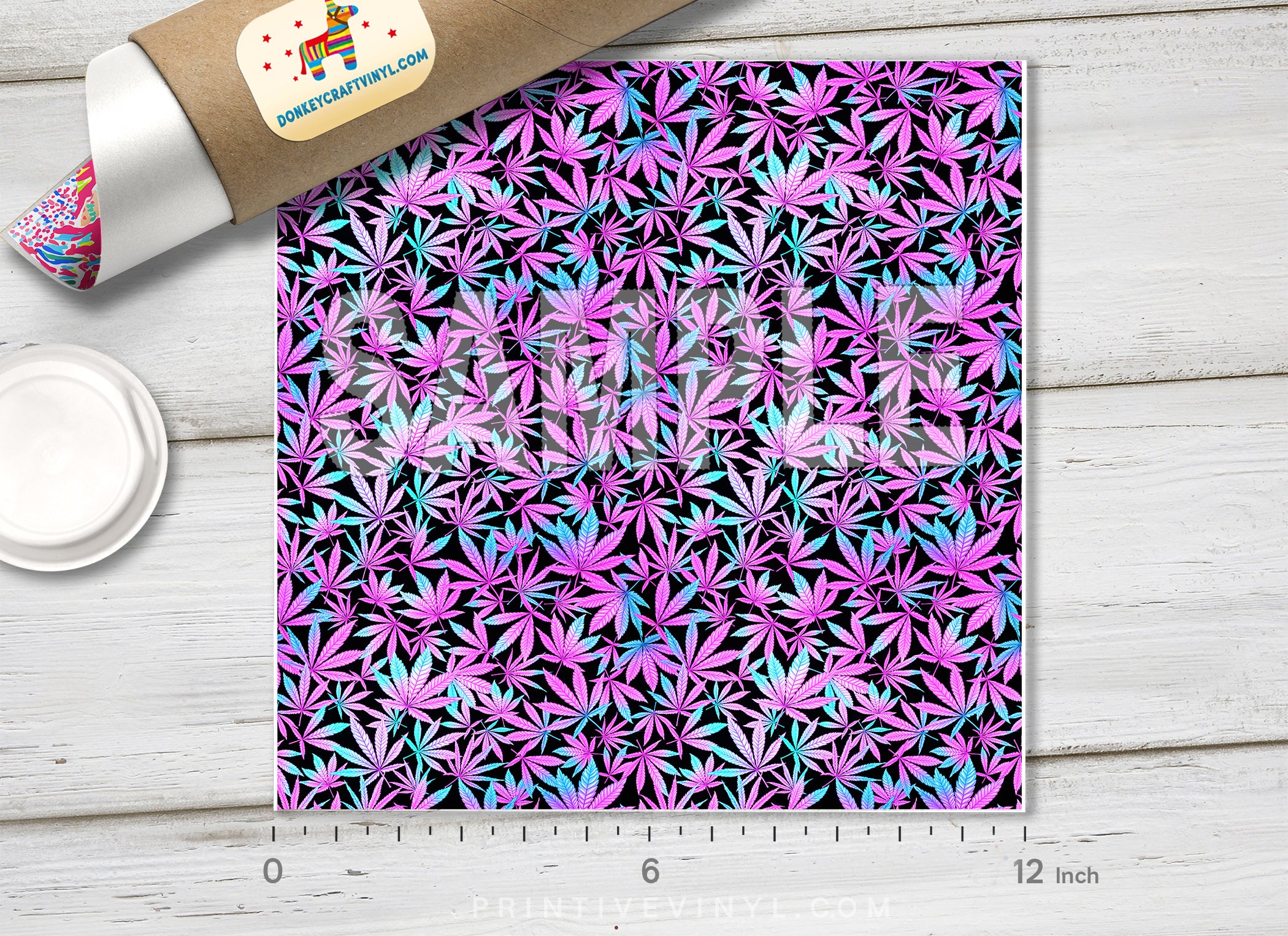 Cannabis Leaf Pattern HTV 1544